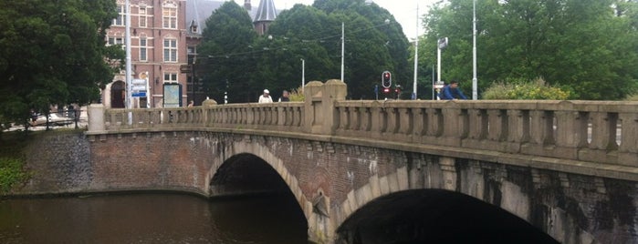 Muiderpoortbrug (Brug 265) is one of Amsterdam bridges: count them down! ❌❌❌.