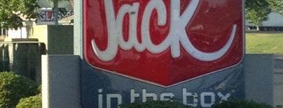 Jack in the Box is one of Lugares favoritos de Topher.