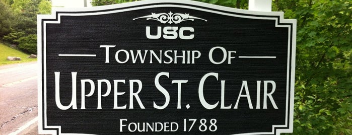 Upper St. Clair is one of Locais curtidos por Lynn.