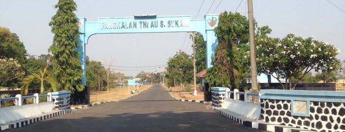 Lapangan Udara Sugiri Sukani is one of Indonesia Mabur.