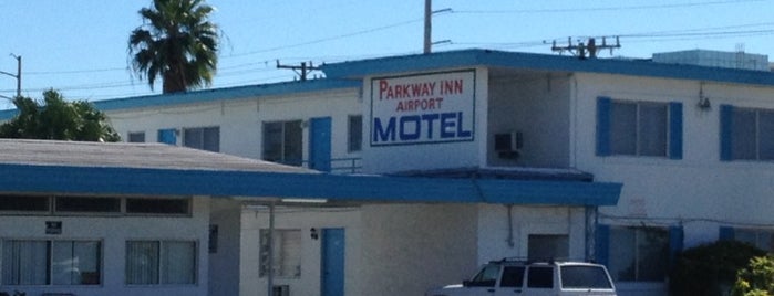 Parkway Inn is one of Floride.