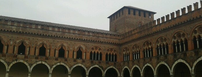 Pavia is one of Tempat yang Disukai Vlad.