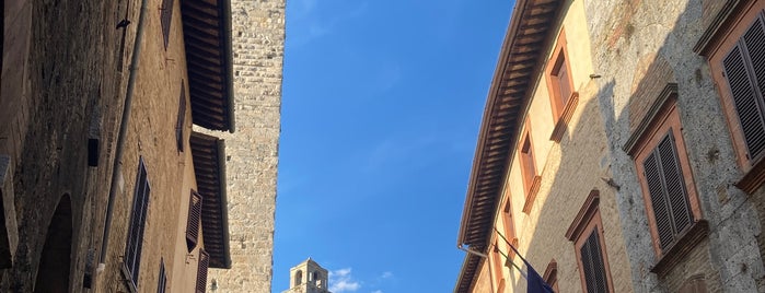 San Gimignano is one of Florence.