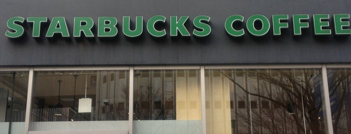 Starbucks is one of VSandra : понравившиеся места.