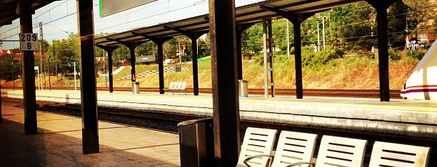 Estación de Puertollano is one of Estaciones de Tren.