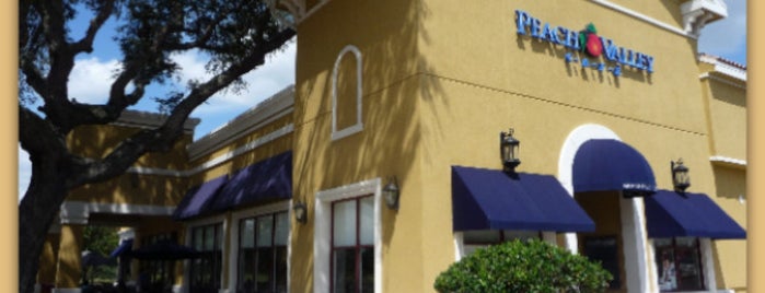 Peach Valley Cafe is one of Orlando.