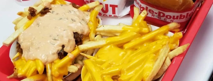 In-N-Out Burger is one of Andrew : понравившиеся места.