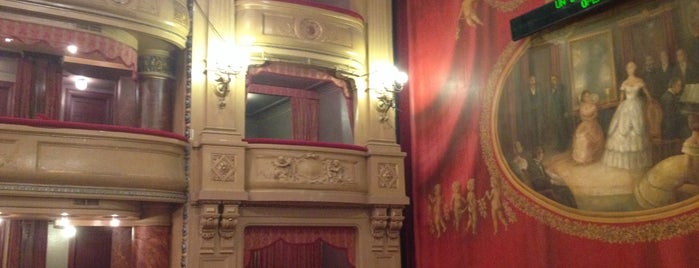 Teatro Palacio Valdés is one of Cultura.