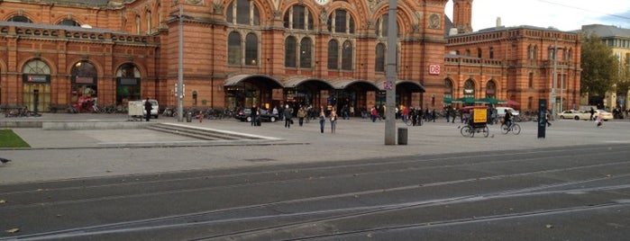 Estación Central de Bremen is one of DB ICE-Bahnhöfe.