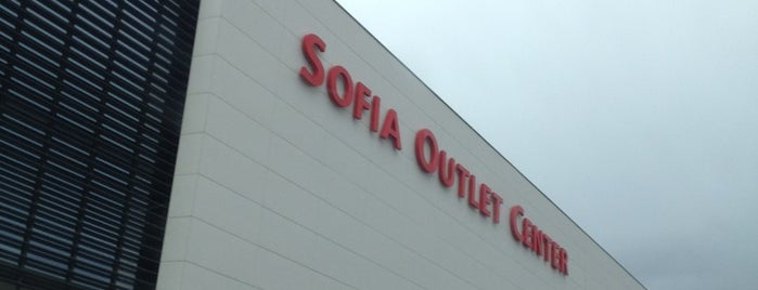 Sofia Outlet Center is one of Locais curtidos por Dessi Ch.