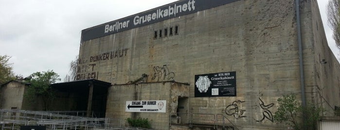 Berliner Gruselkabinett is one of Berlin.