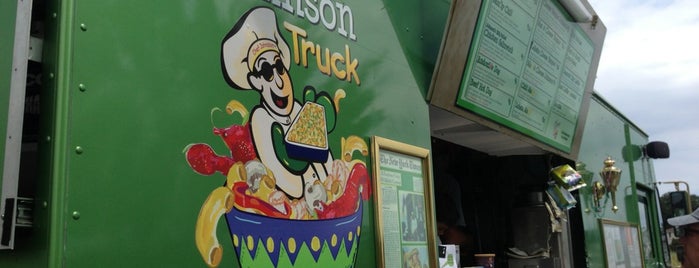 Chef Johnson's Johnson Truck is one of フードトラック.