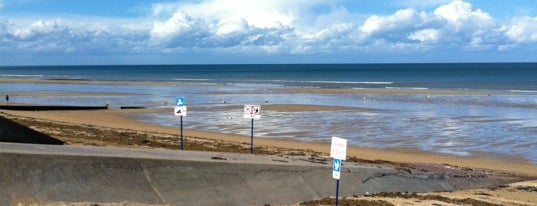 Sword Beach is one of Trip Normandy.