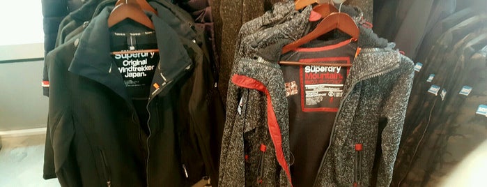 Superdry 極度乾燥 しなさい is one of NSW.