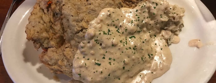 Charleston's Restaurant is one of The 15 Best Places for Mashed Potatoes in Oklahoma City.