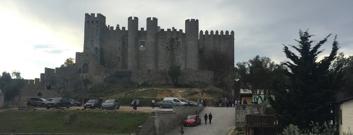 Castelo de Óbidos is one of Orte, die Marcello Pereira gefallen.