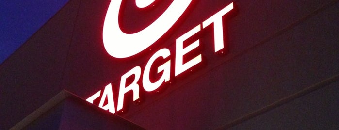 Target is one of Lugares favoritos de Claudia.