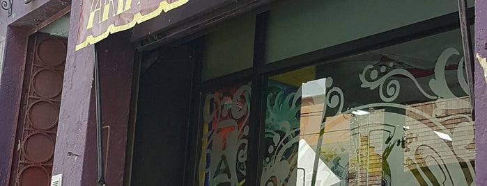 Arias Tattoo Shop is one of Para cotorrear.