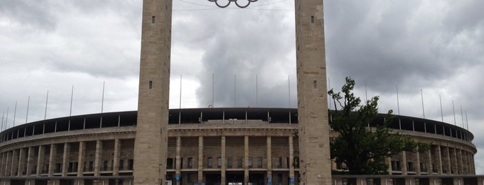 Olympischer Platz is one of Lugares favoritos de Arma.