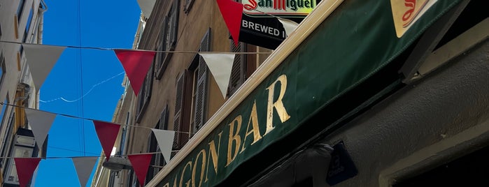 The Aragon Bar is one of Gratis Wifi.