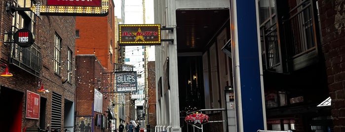 Fleet Street Pub is one of One day in Nashville.