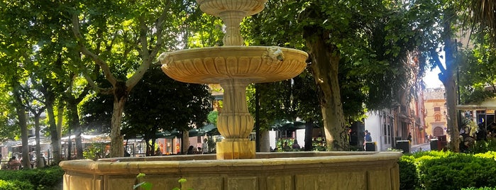 Plaza de la Trinidad is one of top 10 "the guardian" Granada.