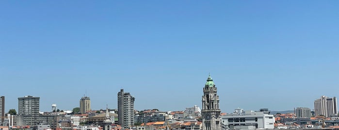 Moon&Sun Hotel is one of Porto.