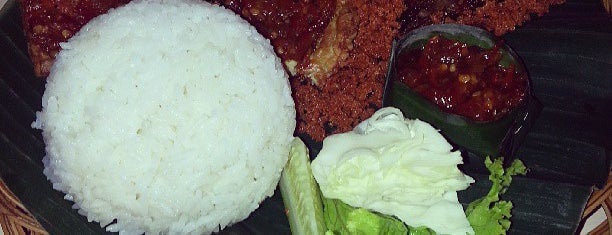 ACK (Ayam Cobek Kremes) is one of TANGERANG.