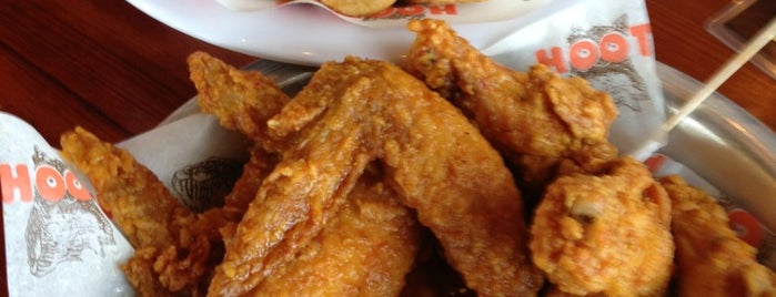 Hooters is one of The 9 Best Places for Snow Crabs in Jacksonville.