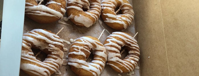 Donutz On a Stick is one of Outerbanks.