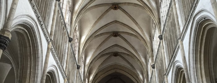Cathédrale De St. Omer is one of Patrimoine et découverte.