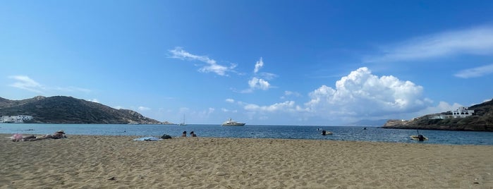 Mylopotas Beach is one of À faire: Athènes & Les Cyclades.