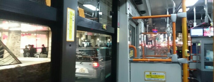 新宿WEバス 新宿駅西口 (京王百貨店前) is one of 新宿WEバス.