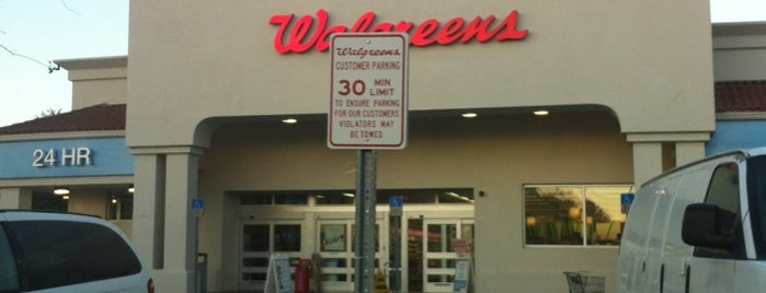 Walgreens is one of Orte, die Andrii gefallen.