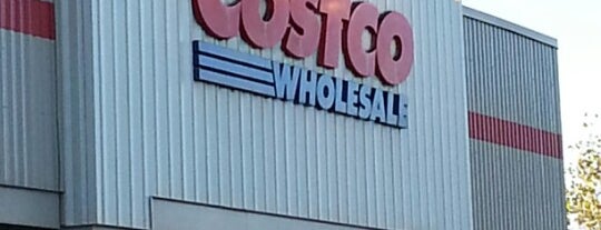 Costco Wholesale is one of Alan : понравившиеся места.