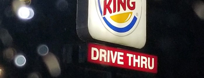 Burger King is one of Alberto J Sさんのお気に入りスポット.