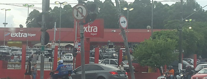 Extra is one of meus lugares.