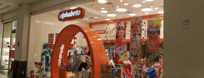 Alphabeto is one of Shopping Boulevard.