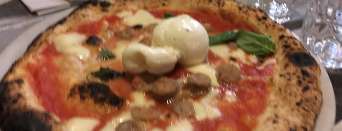 Dai Borboni is one of Pizze.