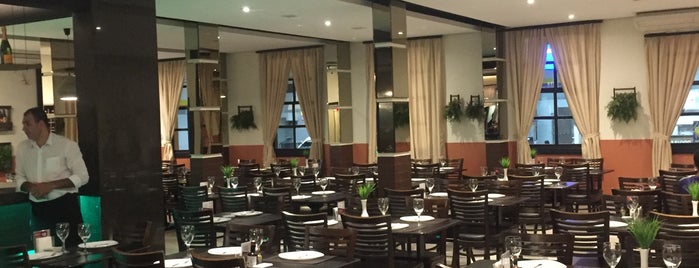 Dody‘s Restaurante & Casual Bar is one of Caldas Novas.