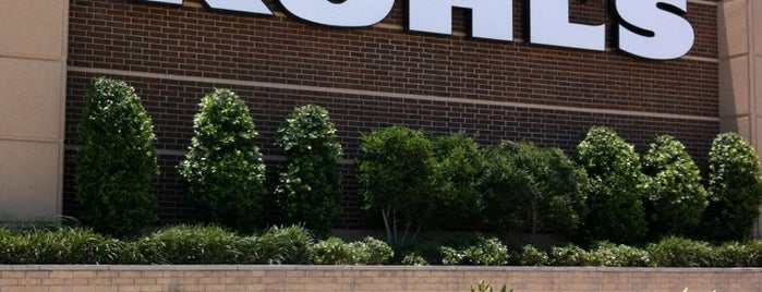 Kohl's is one of Places I ♥.