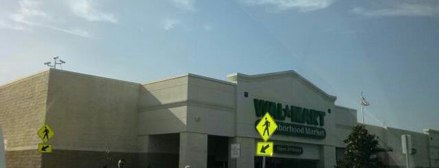 Walmart Neighborhood Market is one of Lugares favoritos de Roland.
