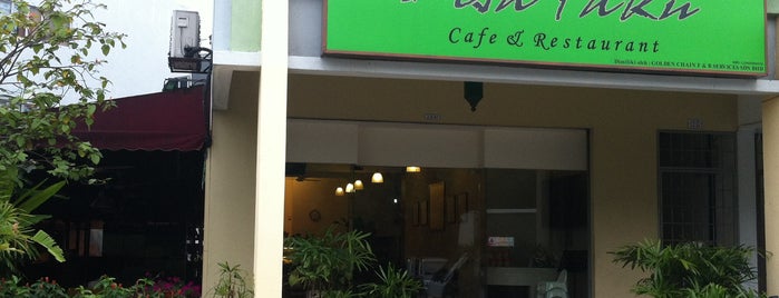 Restoran Desa Paku is one of Makan2 & Minum Place.