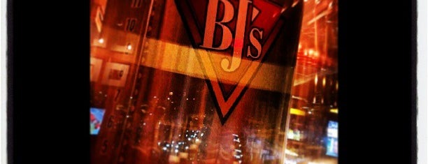BJ's Restaurant & Brewhouse is one of place to try beer.