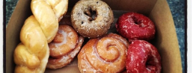 Gurnee Donuts is one of Chicago.