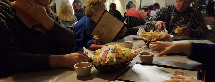 Ricardo's Mexican Restaurant is one of Lunch.