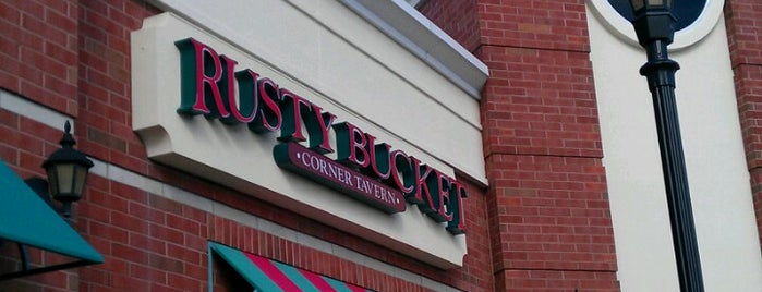 Rusty Bucket is one of Lugares favoritos de Dan.