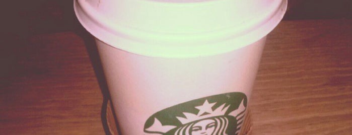 Starbucks is one of Café & Brunch BCN.