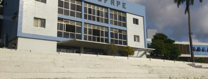 UFRPE - Universidade Federal Rural de Pernambuco is one of สถานที่ที่ Felipe ถูกใจ.