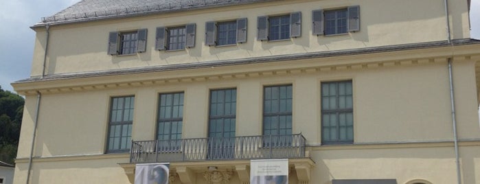Deutsches Uhrenmuseum is one of สถานที่ที่ Jörg ถูกใจ.